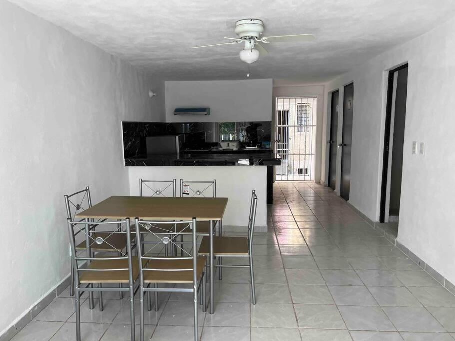 Departamento Todo Cerca Playa Azul Appartement Manzanillo Buitenkant foto