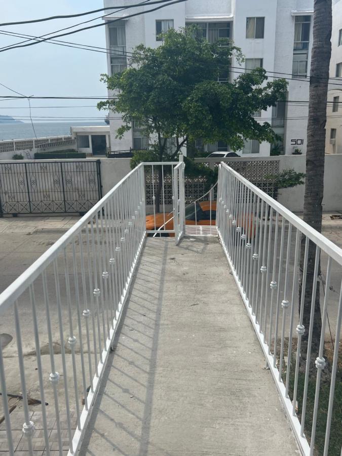 Departamento Todo Cerca Playa Azul Appartement Manzanillo Buitenkant foto
